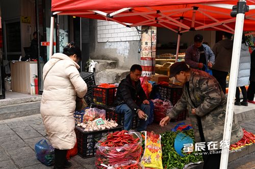 星辰文艺丨武吉海 浦市赶集